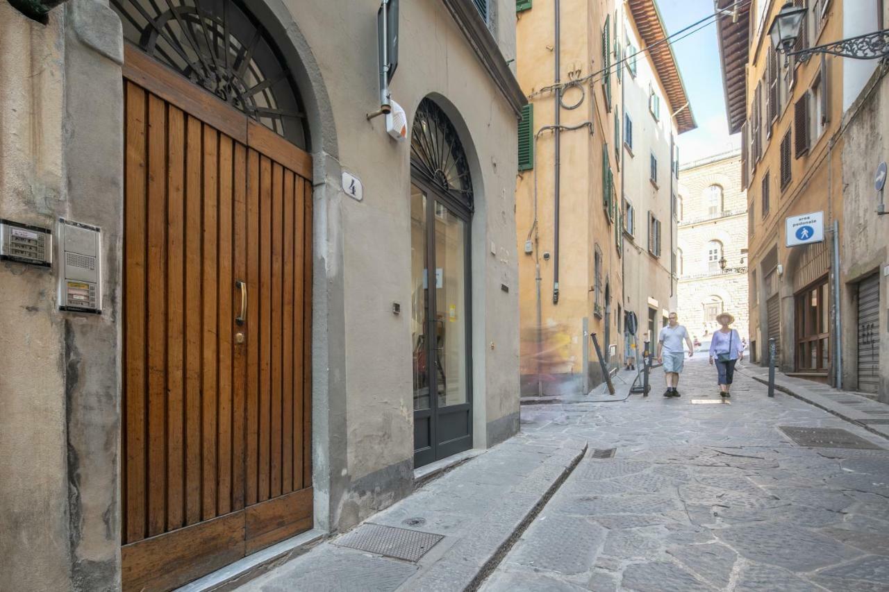 Romantic Pitti By Mmega Florence Exterior photo
